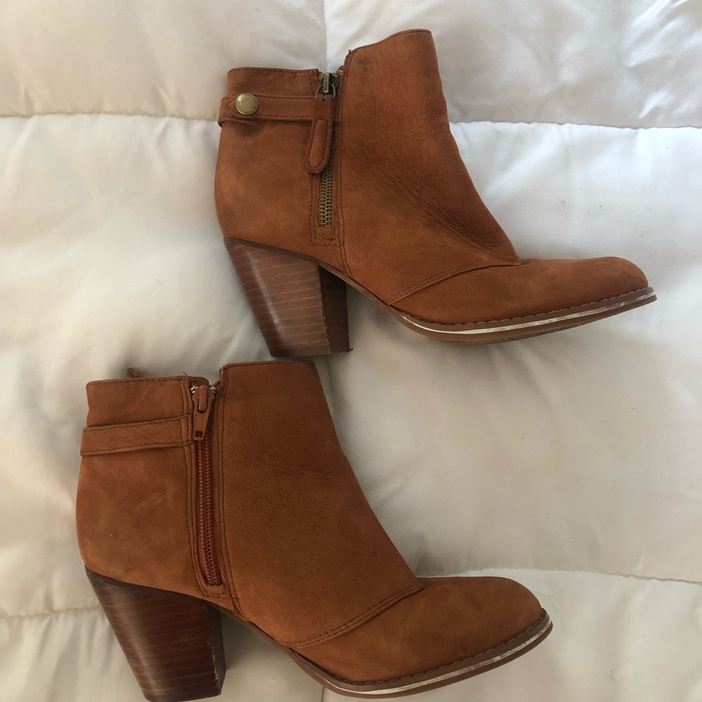 GIANNI BINI Leather Double Sided Zipper Ankle Boots